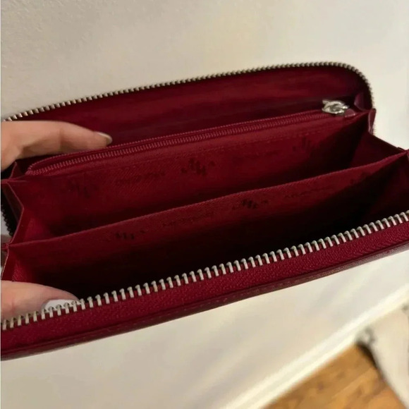 Monsac Red Leather Wallet - Picture 4 of 4